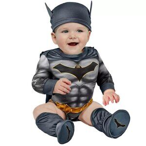 NEW Batman Halloween Costume Baby 0-6 Months DC Rubie's Bodysuit Booties Cape